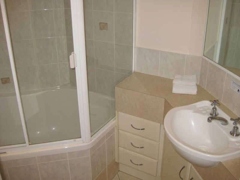 11/484 Marine Parade, Biggera Waters QLD 4216