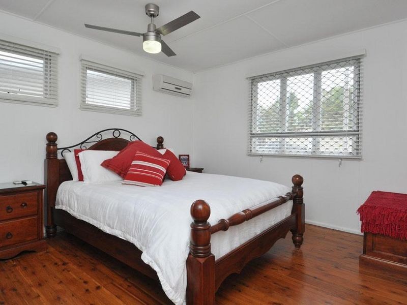 139 Turpin Road, Labrador QLD 4215