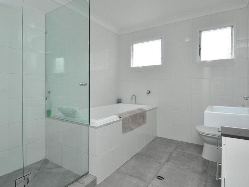 139 Turpin Road, Labrador QLD 4215