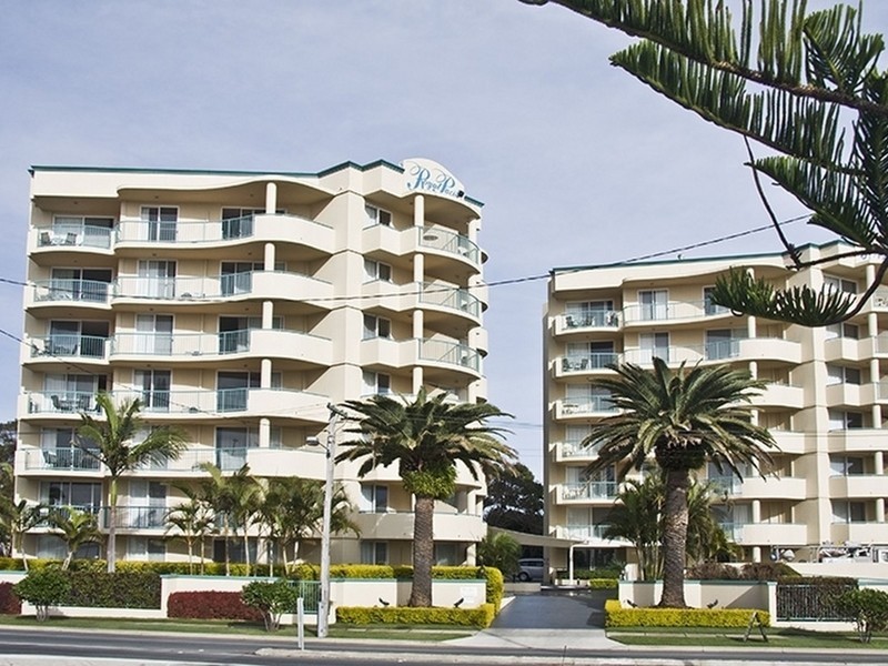 2/484 Marine Parade, Biggera Waters QLD 4216