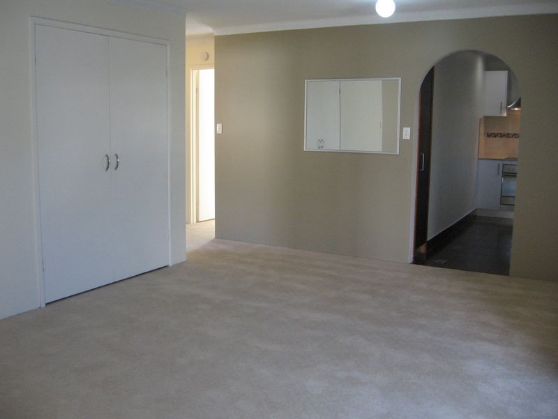 6/168 Frank Street, Labrador QLD 4215