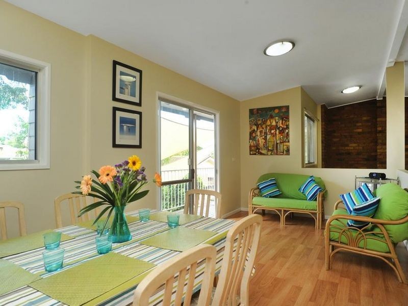 11 Palmer Drive, Labrador QLD 4215