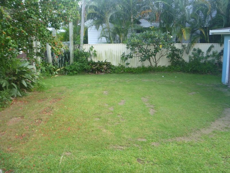 23 Cawthray Street, Biggera Waters QLD 4216