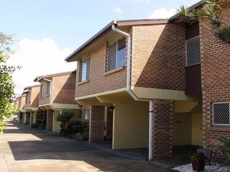 10/3 Proud Street, Labrador QLD 4215