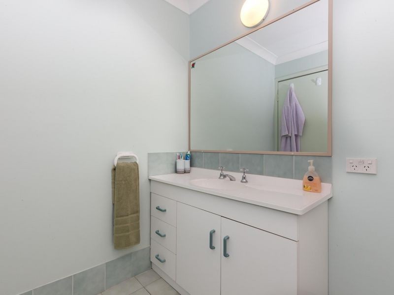 15 Lergessner Street, Biggera Waters QLD 4216