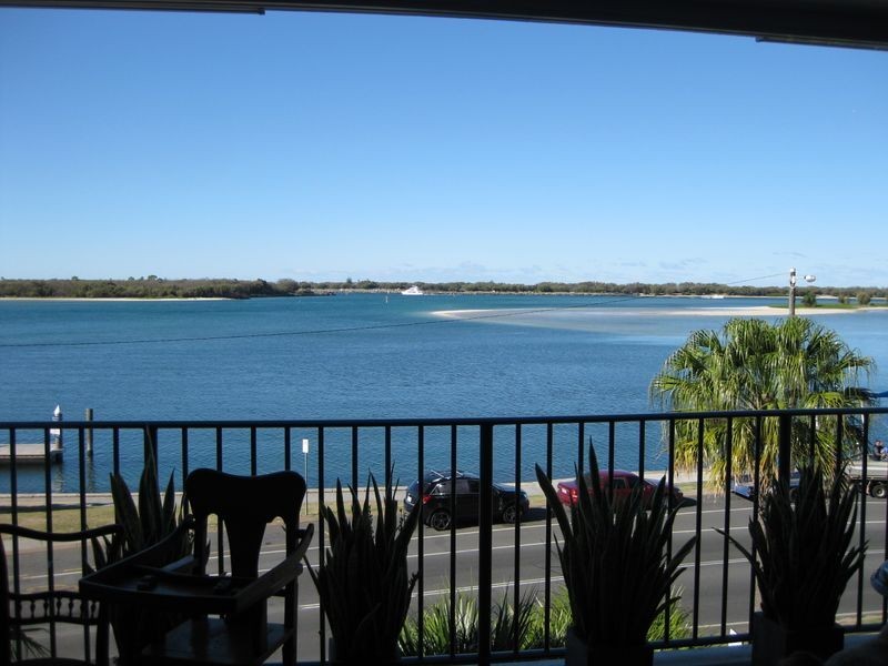 69/326 Marine Parade, Labrador QLD 4215