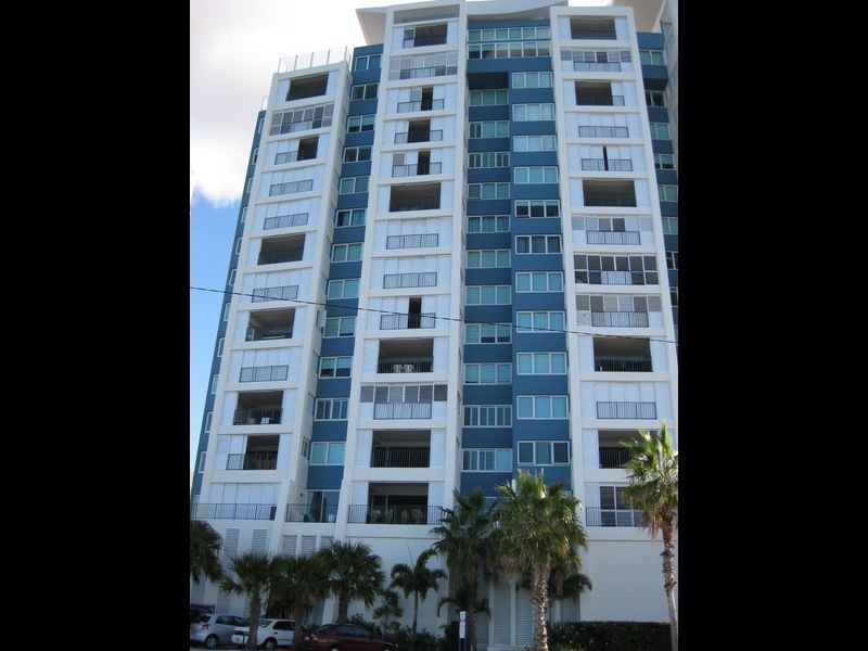 69/326 Marine Parade, Labrador QLD 4215