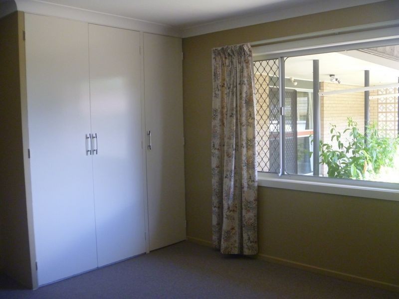 45 Ashbourne Terrace, Biggera Waters QLD 4216