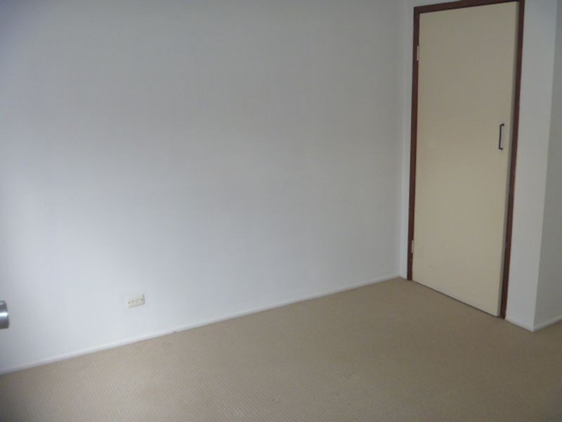 1/10 Phillip Street, Labrador QLD 4215