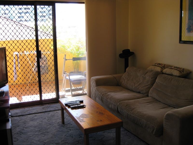 6/143 Frank Street, Labrador QLD 4215