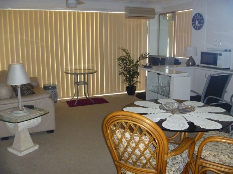 44/30 Marine Parade, Southport QLD 4215