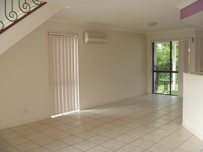 17/43 Myola Court, Coombabah QLD 4216