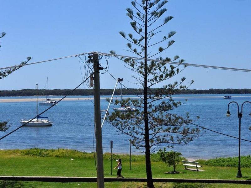 9/530 Marine Parade, Biggera Waters QLD 4216