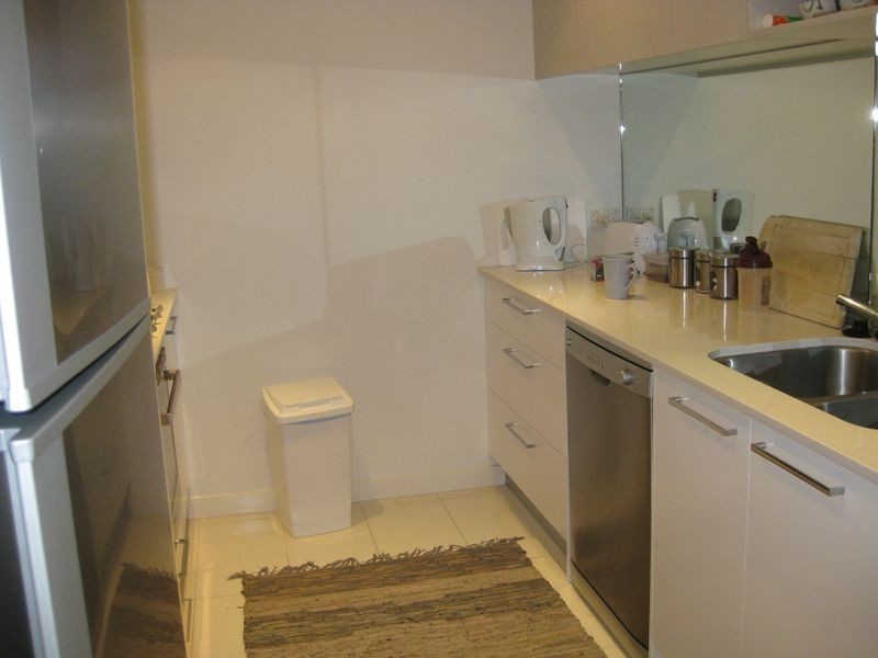 812/430 Marine Parade, Biggera Waters QLD 4216