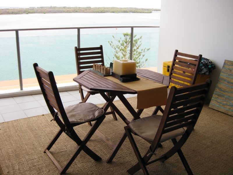 812/430 Marine Parade, Biggera Waters QLD 4216