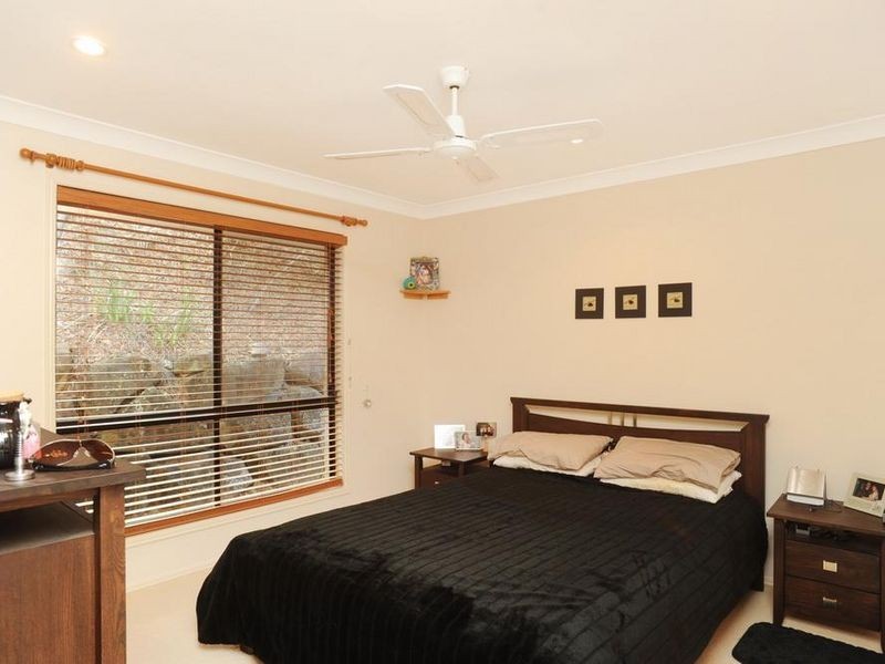 2/10 Marybeth Crescent, Molendinar QLD 4214