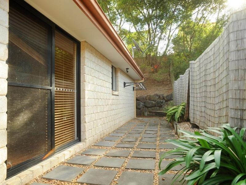 2/10 Marybeth Crescent, Molendinar QLD 4214