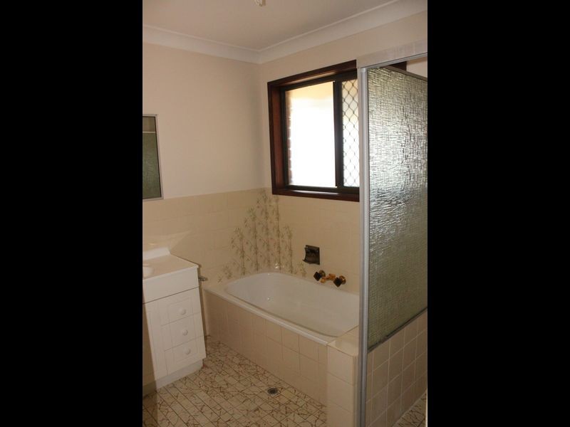 47 Hansford Road, Coombabah QLD 4216