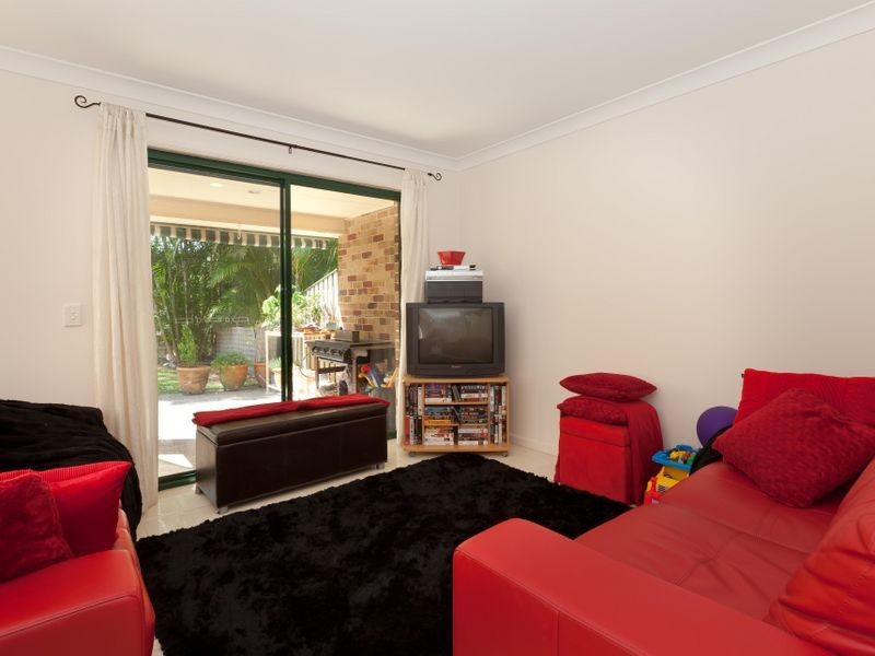 4/56-62 Daintree Drive, Parkwood QLD 4214