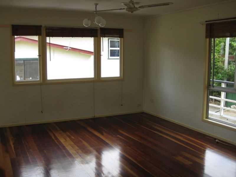 105b Wilson Street, Labrador QLD 4215