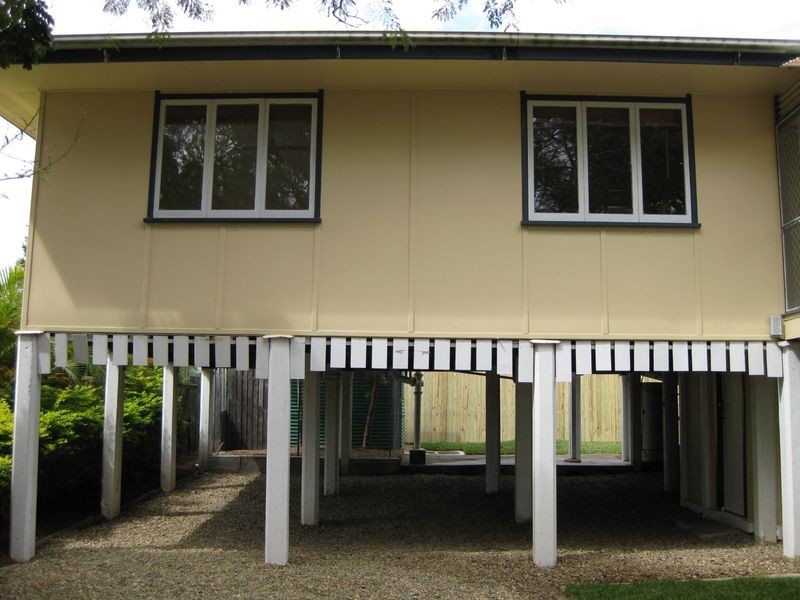 105b Wilson Street, Labrador QLD 4215