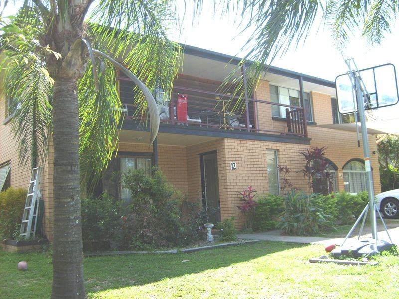 12 Geoff Wolter Drive, Molendinar QLD 4214