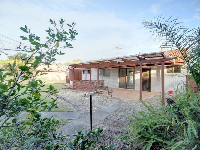 87 Hansford Road, Coombabah QLD 4216