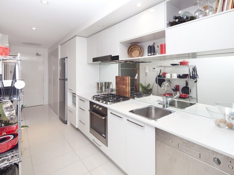 204/430 Marine Parade, Biggera Waters QLD 4216