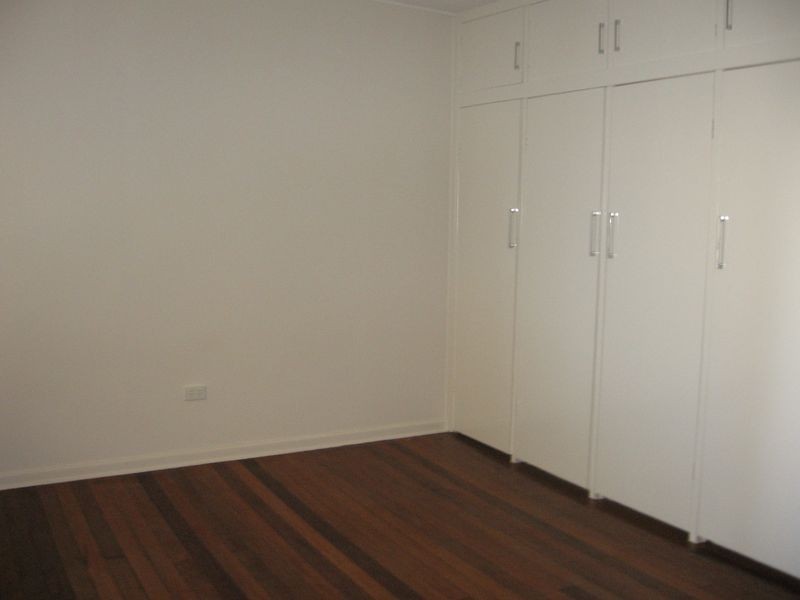 1/18 Oleander Avenue, Biggera Waters QLD 4216