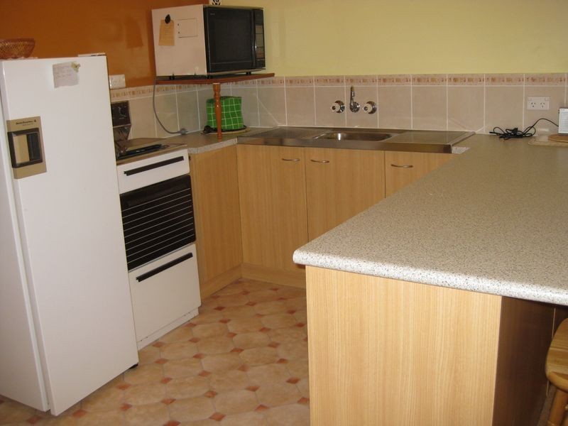 6/5 Proud Street, Labrador QLD 4215