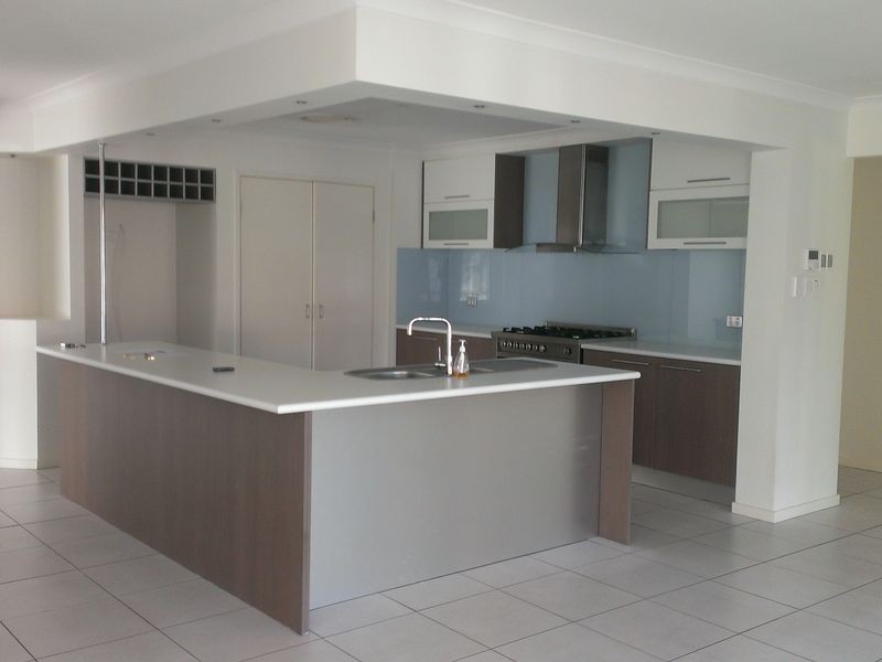 156 Lae Drive, Coombabah QLD 4216