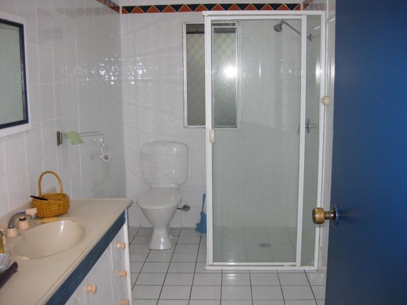 84 Central Street, Labrador QLD 4215