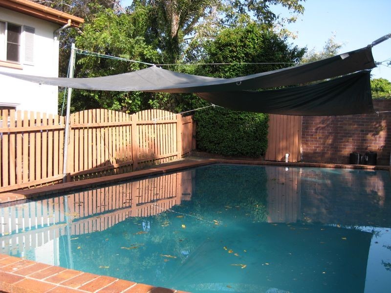 17 Lergessner Street, Biggera Waters QLD 4216