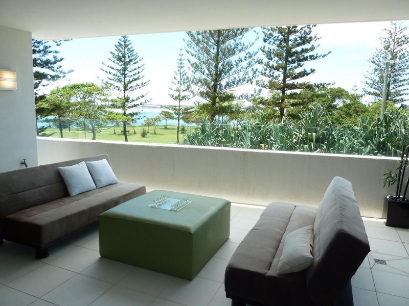 204/230 Marine Parade, Labrador QLD 4215