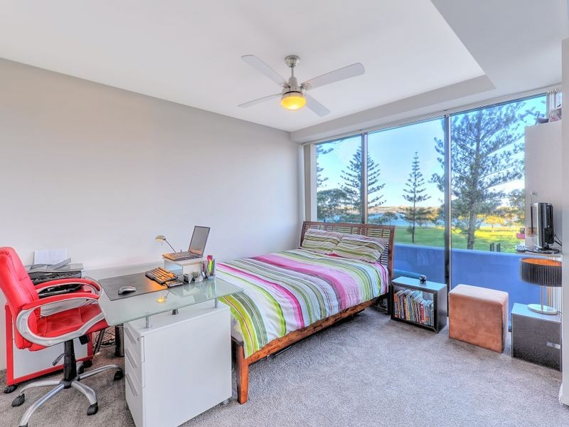 204/230 Marine Parade, Labrador QLD 4215