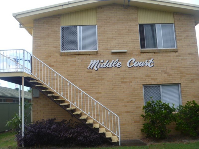 1/9 Middle Street, Labrador QLD 4215