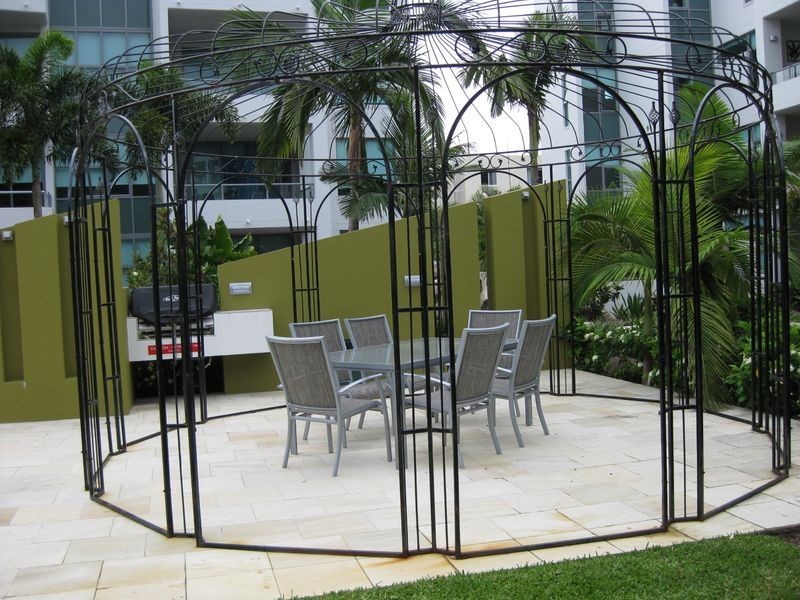 A13/28 Bayview Street, Runaway Bay QLD 4216