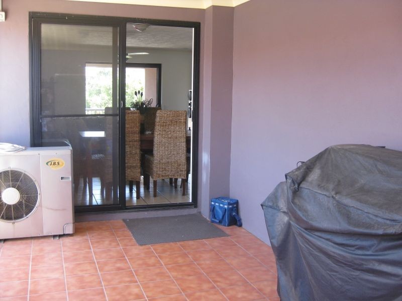 8/5 Loder Street, Biggera Waters QLD 4216