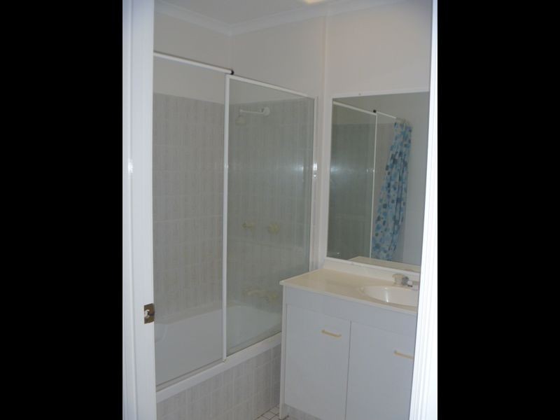 3/79 Government Road, Labrador QLD 4215