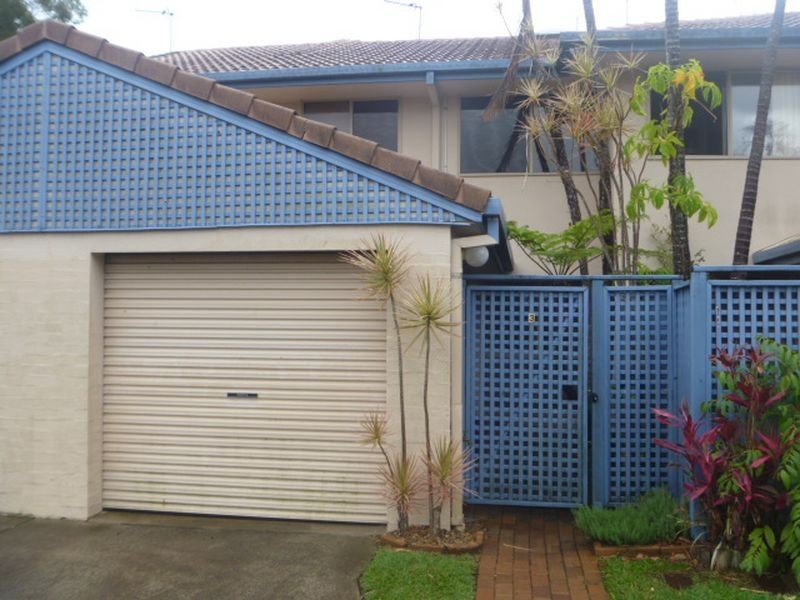 3/79 Government Road, Labrador QLD 4215