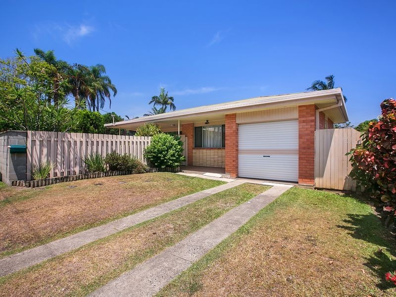 6 Warratina Street, Labrador QLD 4215