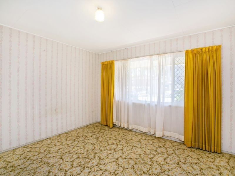 6 Warratina Street, Labrador QLD 4215