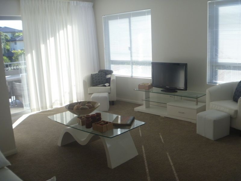 77 Brighton Street, Biggera Waters QLD 4216