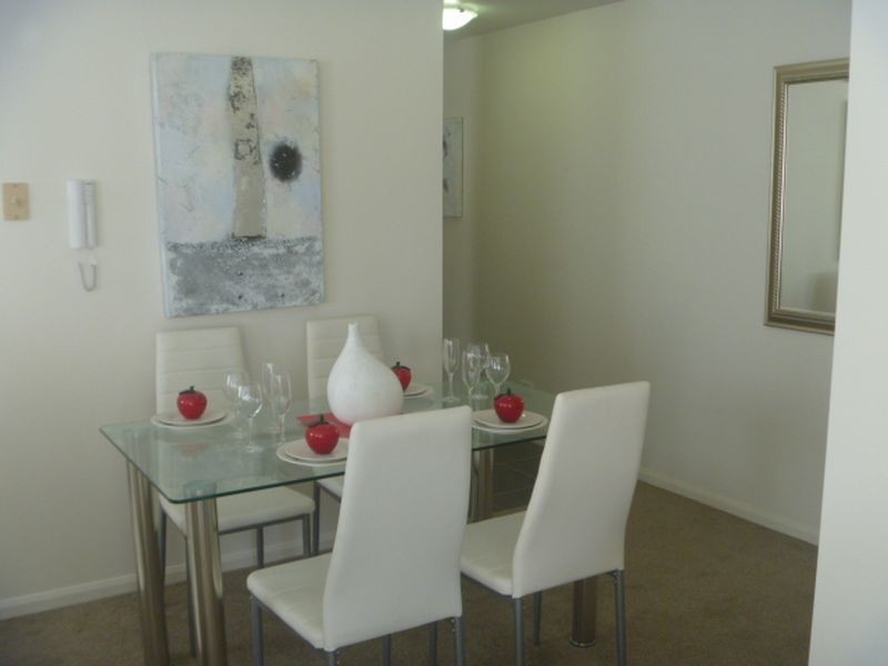 77 Brighton Street, Biggera Waters QLD 4216