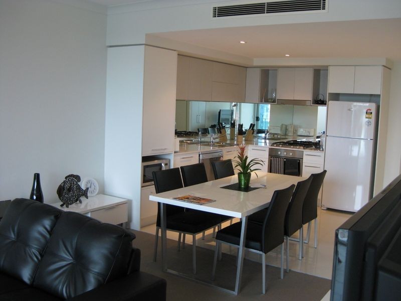 601/430 Marine Parade, Biggera Waters QLD 4216