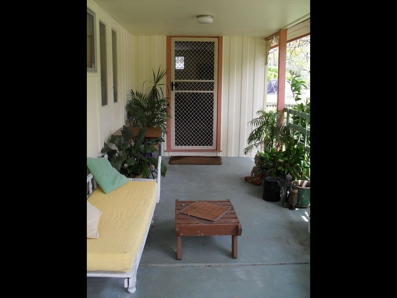 17 Harris Street, Labrador QLD 4215