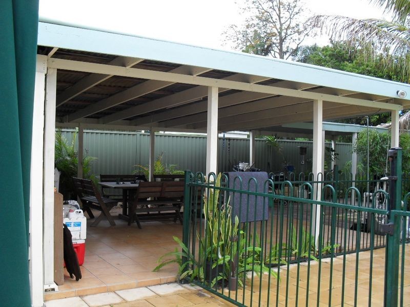 17 Harris Street, Labrador QLD 4215