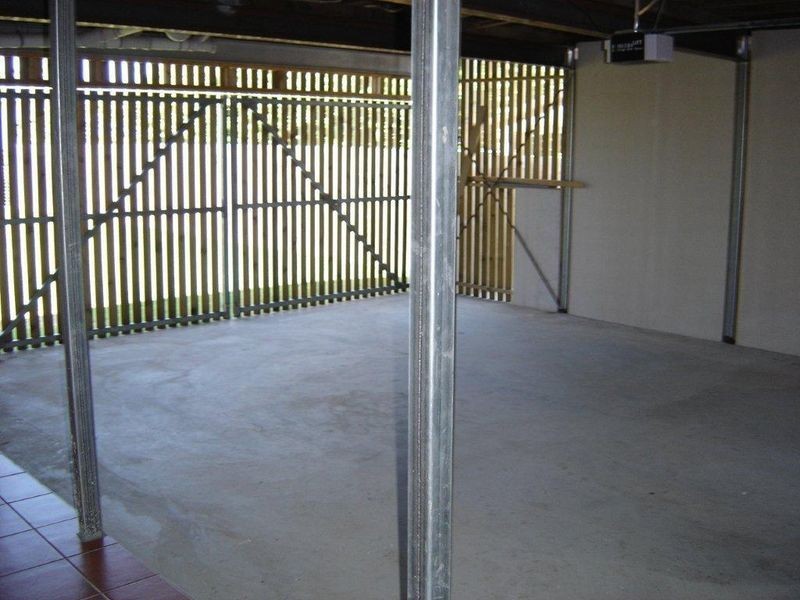 50 Central Street, Labrador QLD 4215