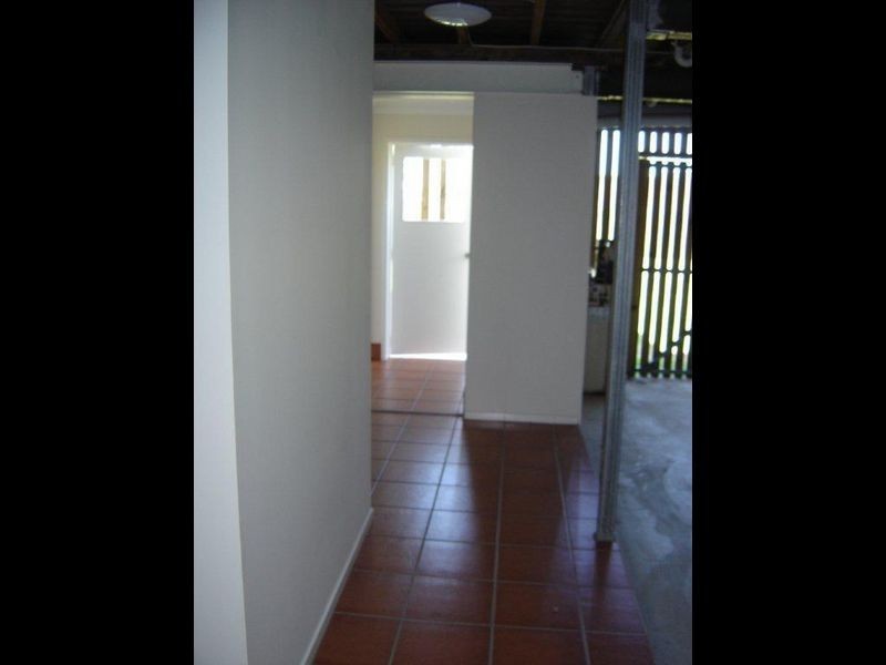 50 Central Street, Labrador QLD 4215