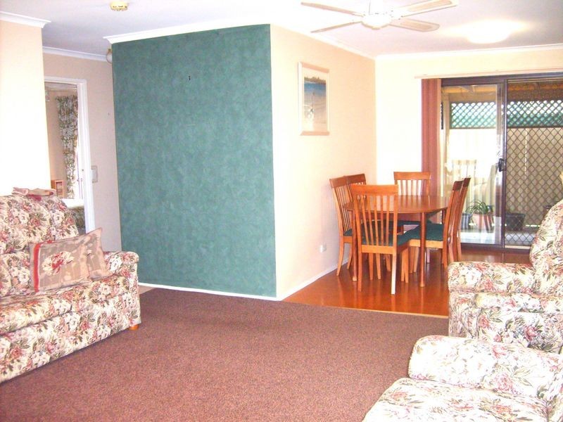 1/18 Stephenson Street, Labrador QLD 4215